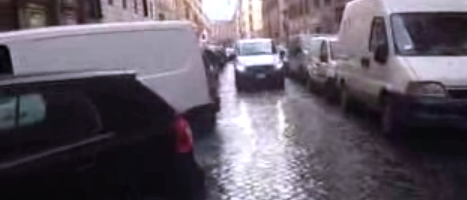 A Via dello Statuto due orecchie fatte male. A Via Principe Amedeo il festival delle orecchie fatte male